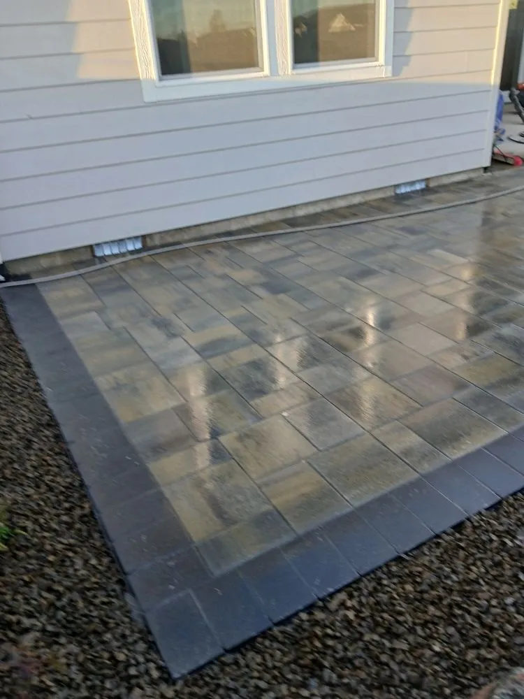 Top-rated yard cleanup service in Caldwell, ID - Riverfront Construction