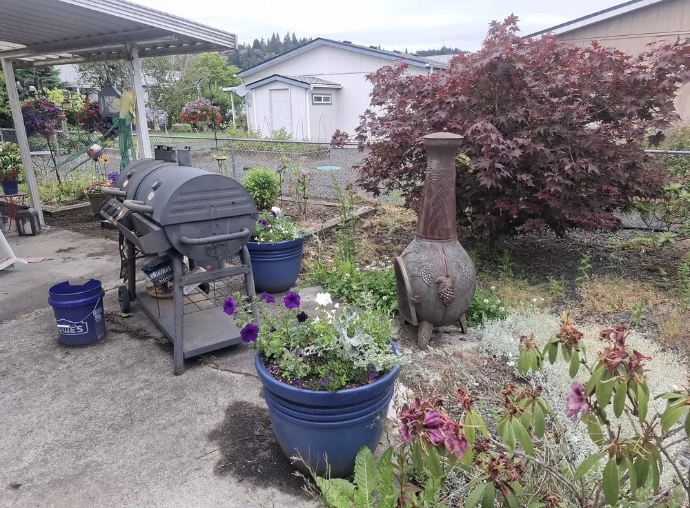 Local residential landscaping with custom design in Orting, WA by Rivers custom cuts Lawn Care/ Tree Removal