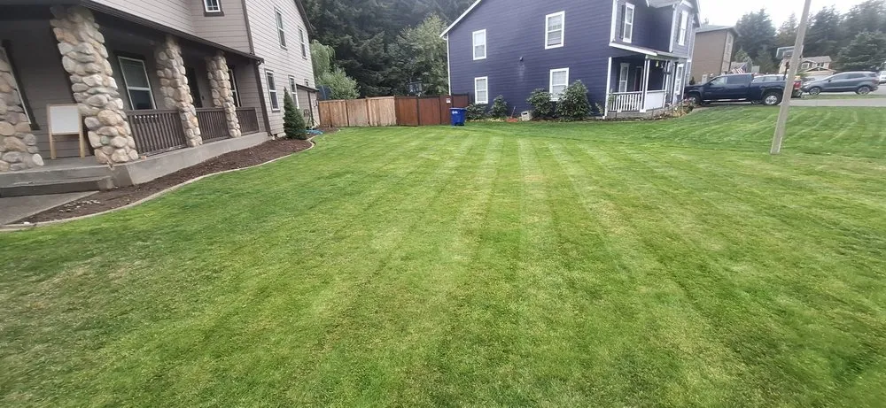 Local lawn mowing service with custom design in Orting, WA by Rivers custom cuts Lawn Care/ Tree Removal