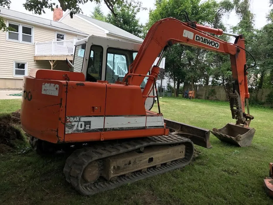 Professional yard maintenance experts serving Chester, CT - River's Edge