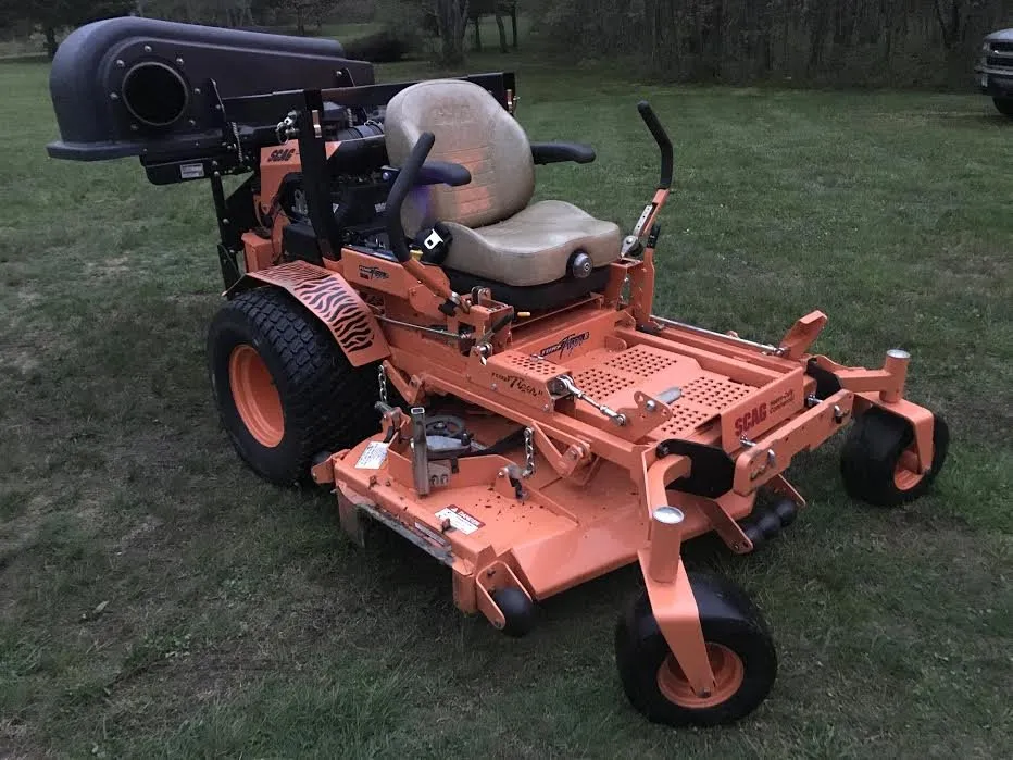 Top-rated yard maintenance in Chester, CT - River's Edge