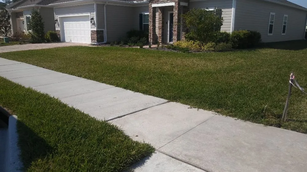 Affordable landscape installation for beautiful yards in Jacksonville, FL by Rivers Edge Landscaping