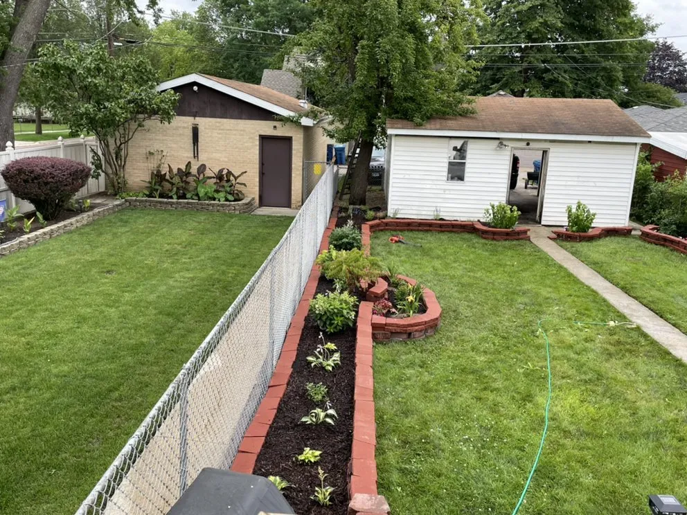 Affordable garden landscaping for year-round maintenance in Horn Lake, MS by Rivers Lawn Service