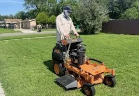 Expert yard maintenance for outdoor upgrades in Mont Belvieu, TX by River’s Service’s