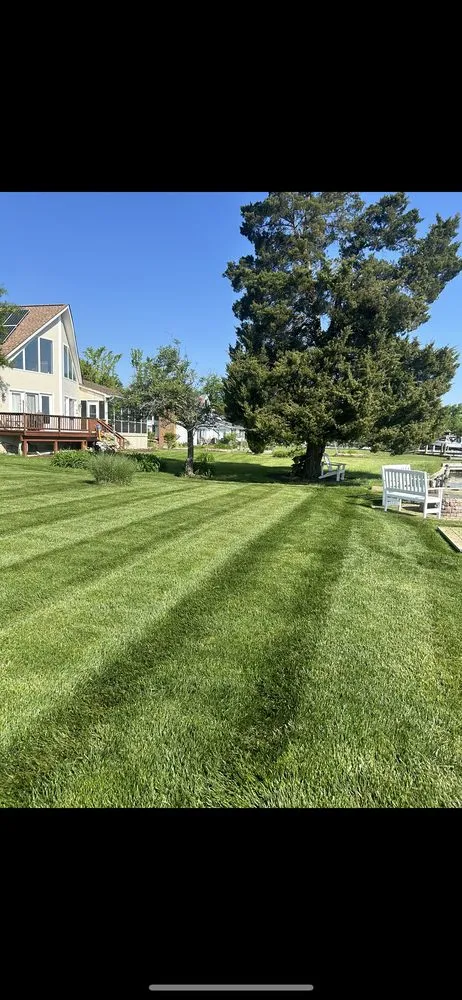 Trusted yard maintenance experts serving Davidsonville, MD - Riverside Landscaping