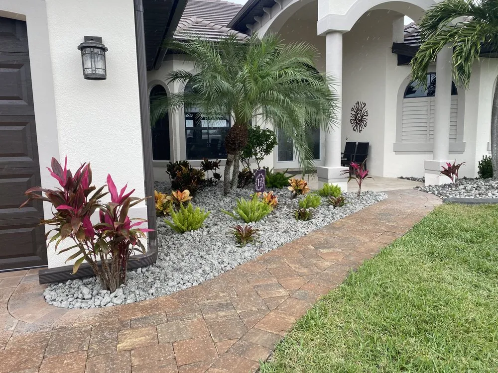Affordable garden landscaping for beautiful yards in North Fort Myers, FL by Riverside Landscaping