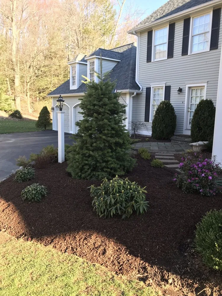 Affordable residential landscaping with custom design across Collinsville, CT - Riverside Nursery Garden Center & Florist