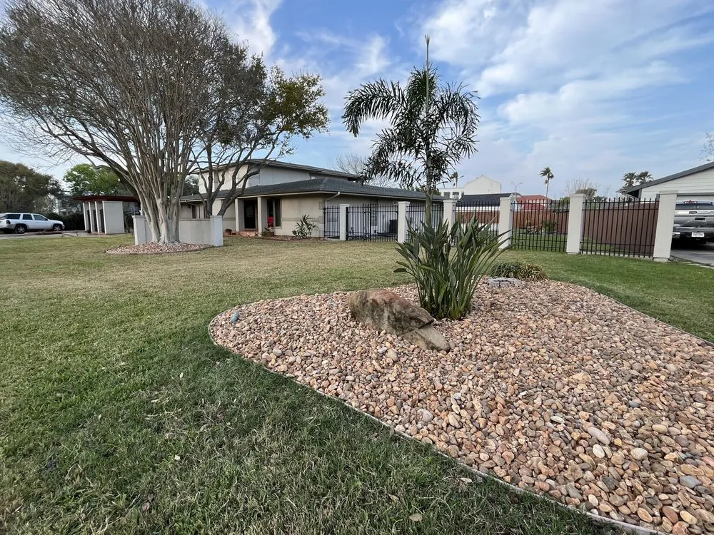 Reliable landscaping services experts serving Corpus Christi, TX - Riverstone Landscaping