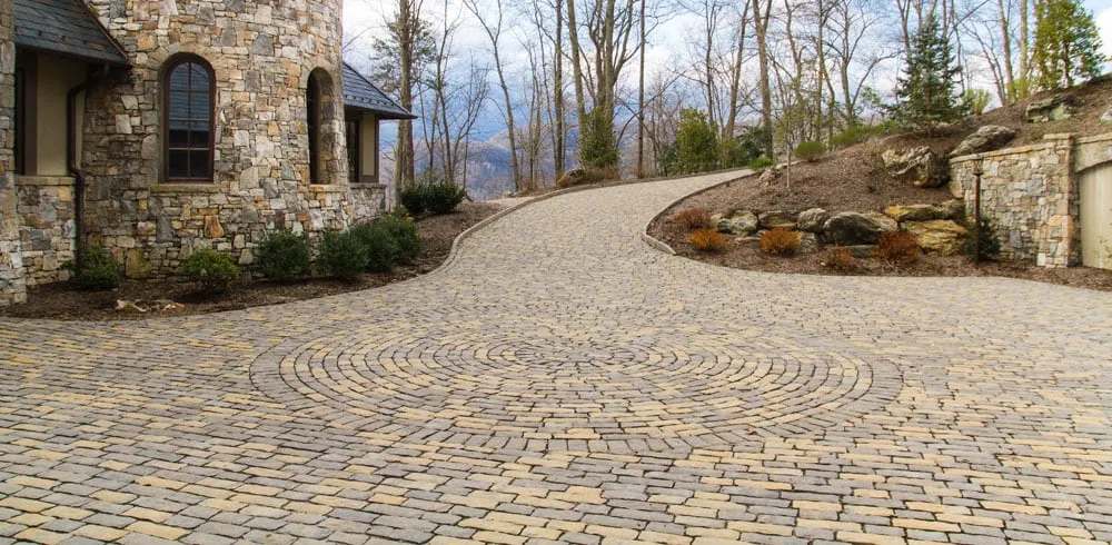 Professional residential landscaping in Swannanoa, NC - Rivertop Contracting
