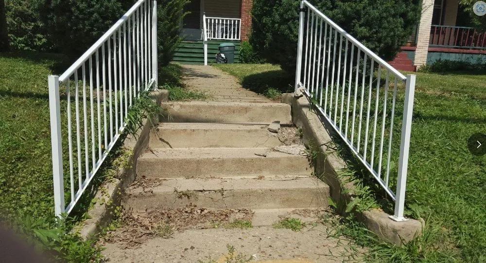 Expert outdoor landscaping experts serving Ambridge, PA - Rivertown LCS