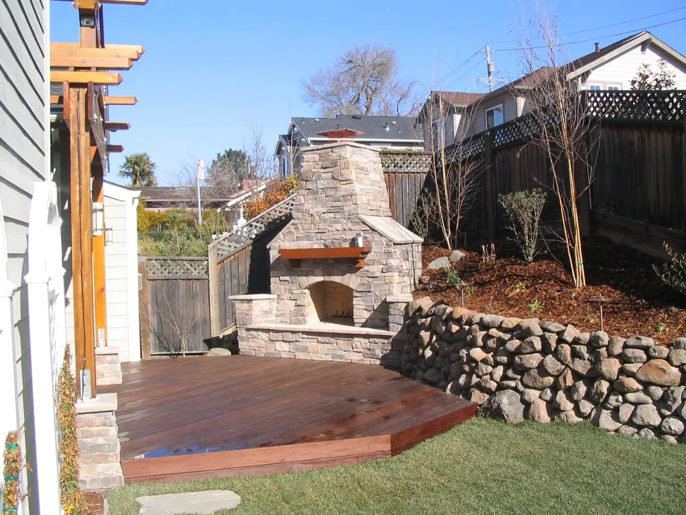 Custom yard cleanup service for outdoor upgrades in Bay Point, CA by Riverview Landscaping