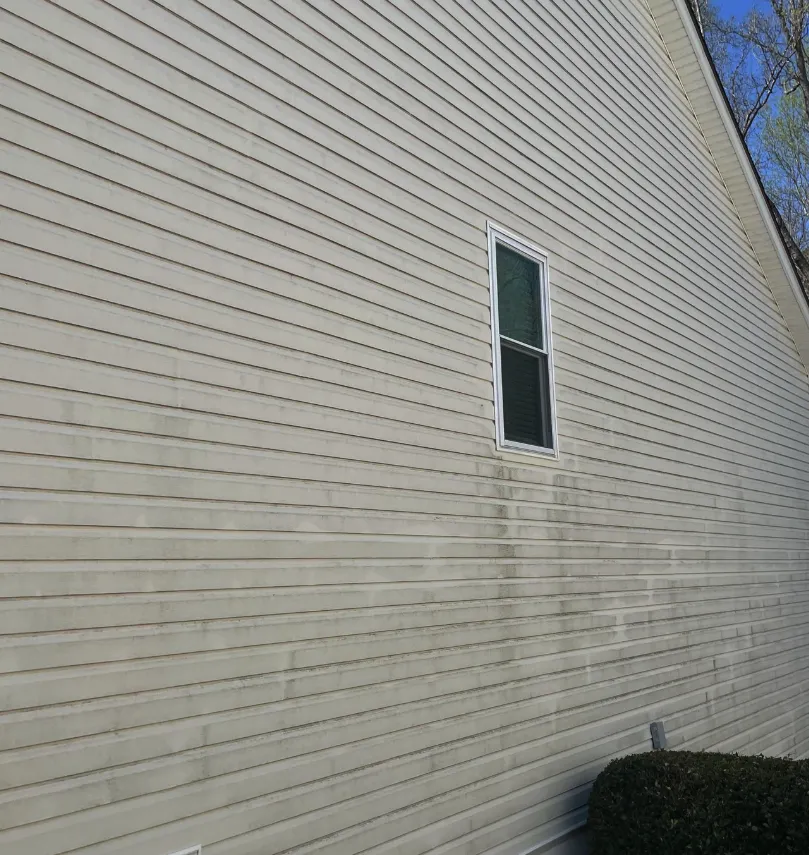 Professional lawn care service in Dacula, GA by RiverView Property Maintenance