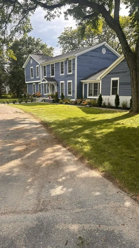 Reliable outdoor landscaping for residential properties in Fenton, MI by Riverway Outdoor Solutions