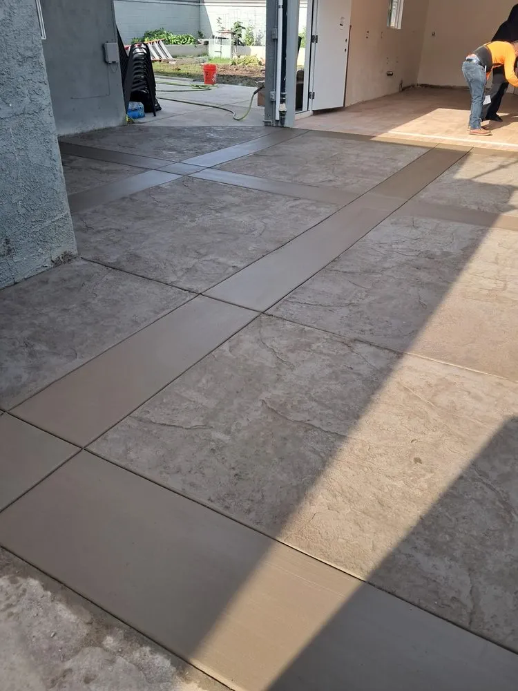 Custom lawn care service experts serving Westminster, CA - RIVO Landscaping