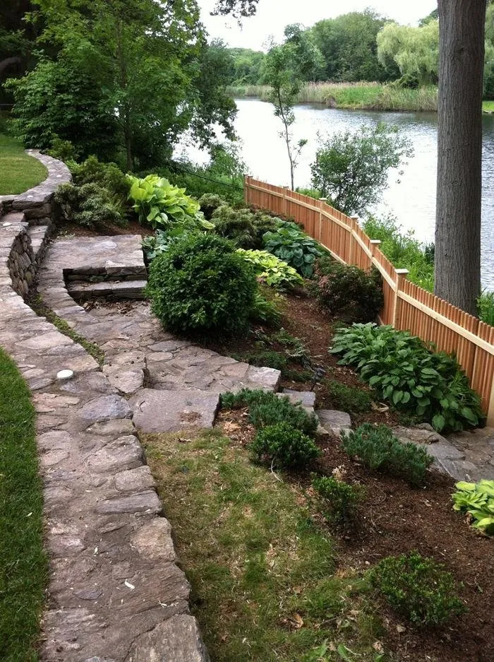 Custom lawn care service experts serving Weston, CT - Rizzo Masonry and Landscaping