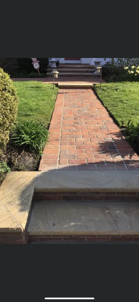 Expert landscaping services for residential properties in Red Bank, NJ by RJ Cyclone