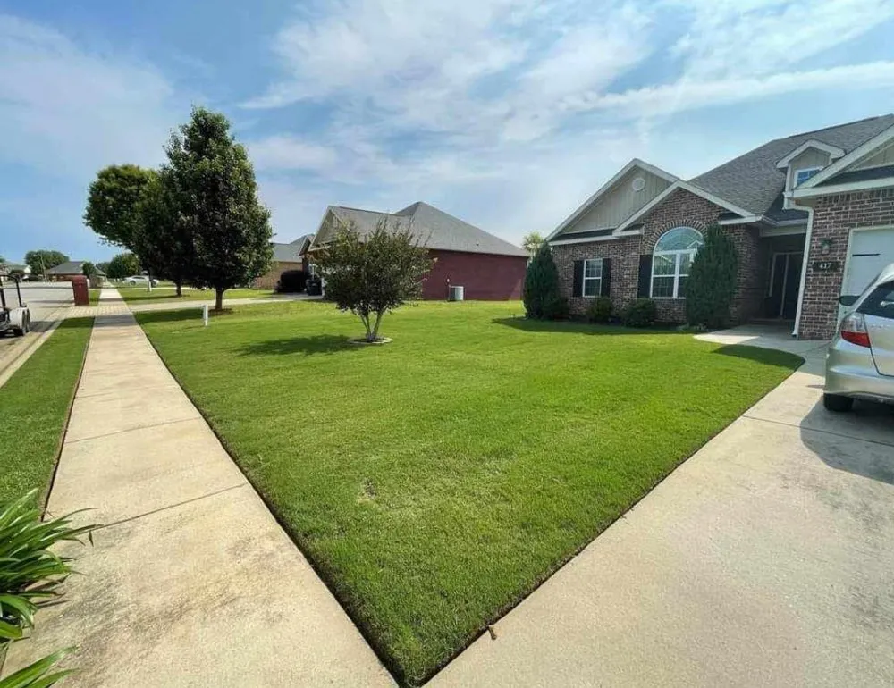 Local garden landscaping for homes in Jacksonville, NC by RJ Dreamscape Designs