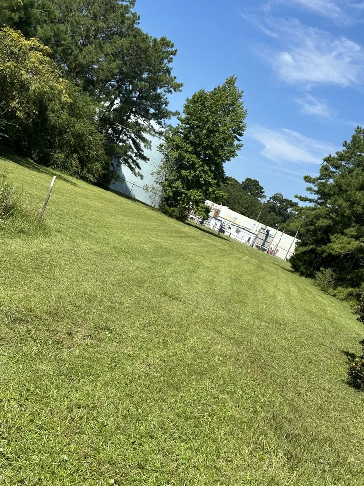 Local garden landscaping for residential properties across Jacksonville, NC - RJ Dreamscape Designs