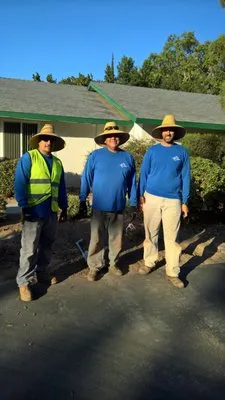 RJ Landscape Service Logo