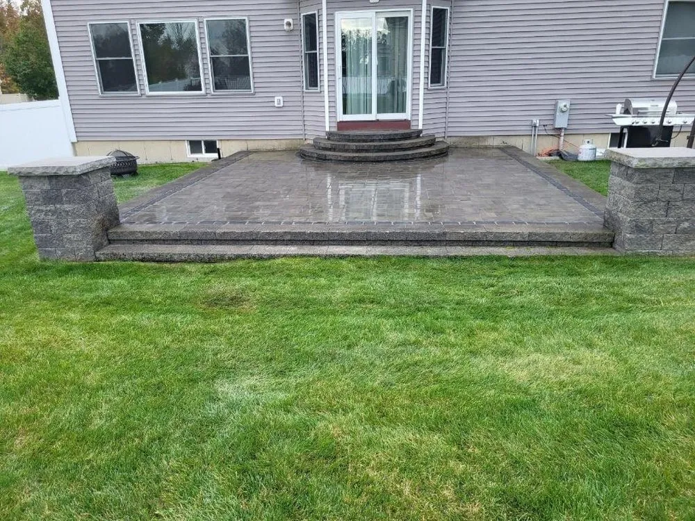 Local yard cleanup service experts serving Troy, NY - R&J Landscape