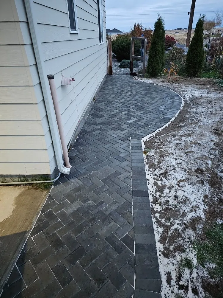 Trusted outdoor landscaping in Moses Lake, WA by R&J Landscaping