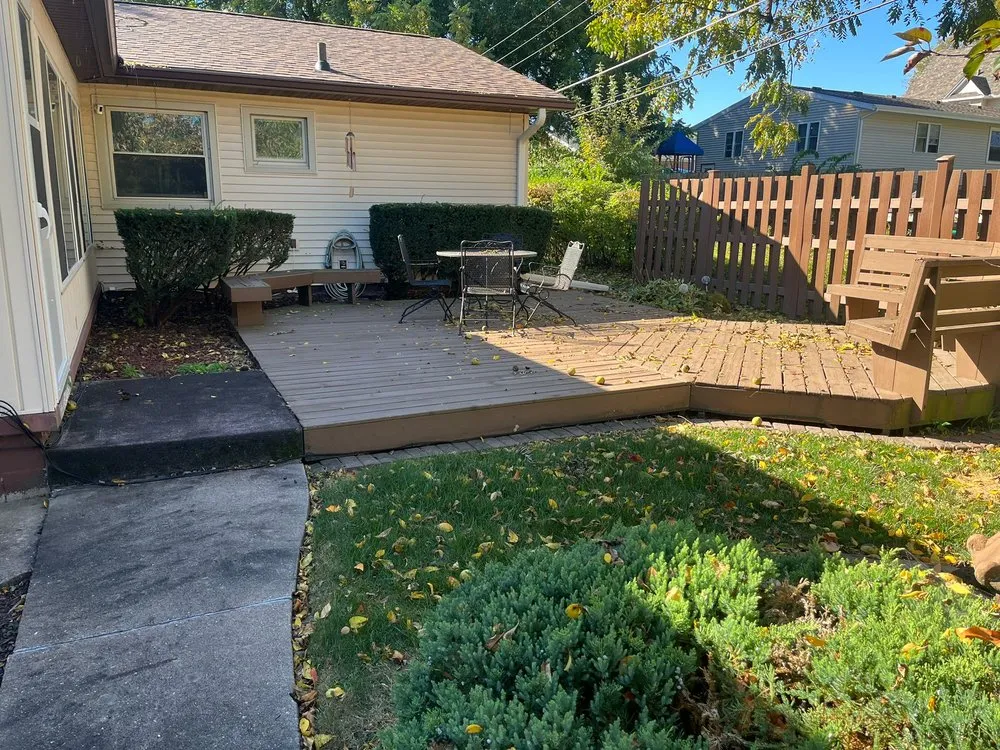 Professional garden landscaping in Muscatine, IA - R&J Lawn Care and Cleaning