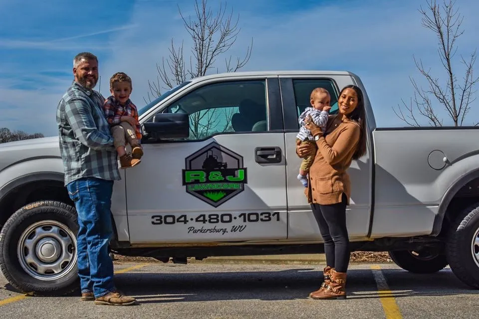 Reliable landscaping services experts serving Parkersburg, WV - R&J Lawn Care