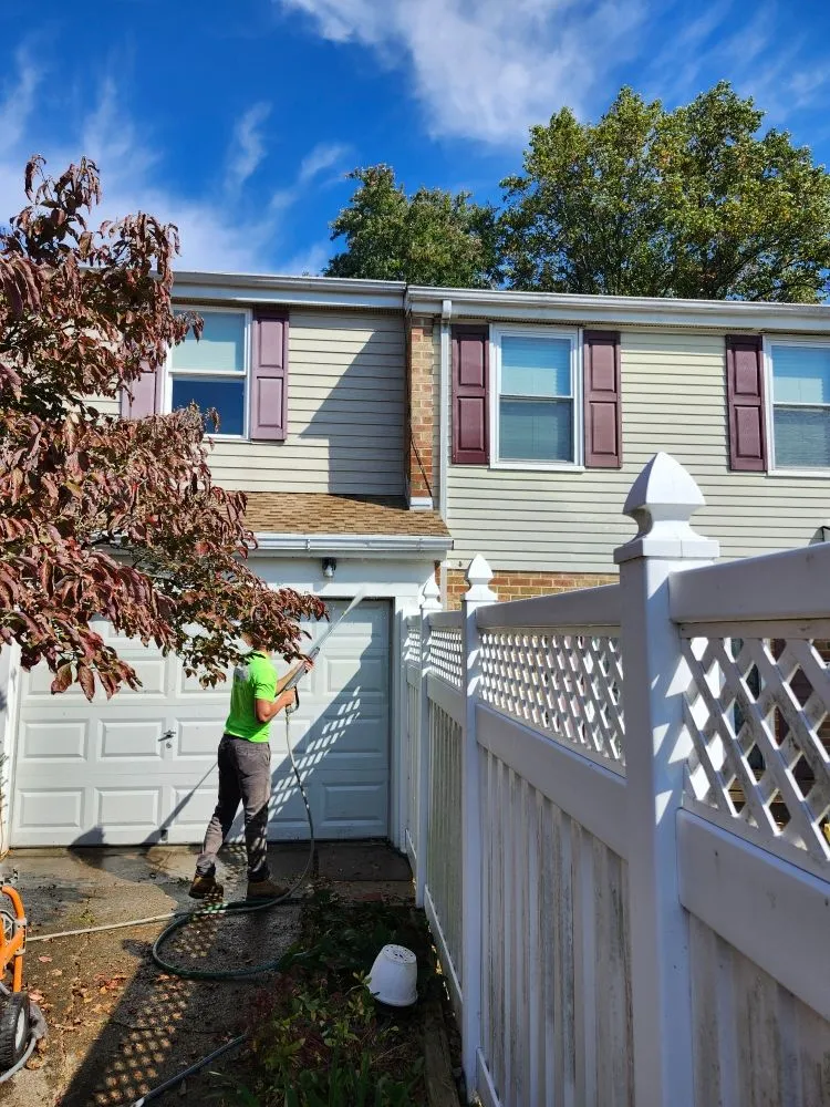 Top-rated yard maintenance for year-round maintenance in Bensalem, PA by RJ Resolutions