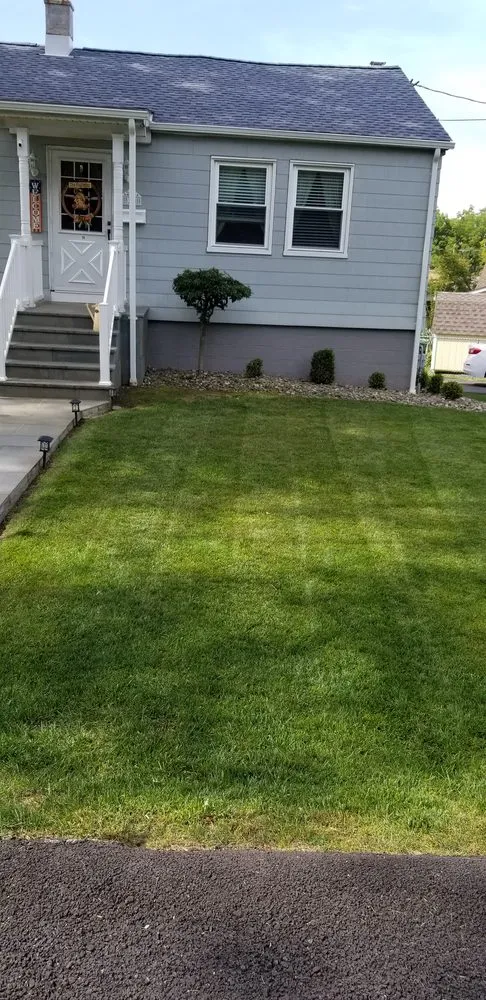 Reliable lawn care service experts serving Middletown, NY - RJJ Elite Lawn Care