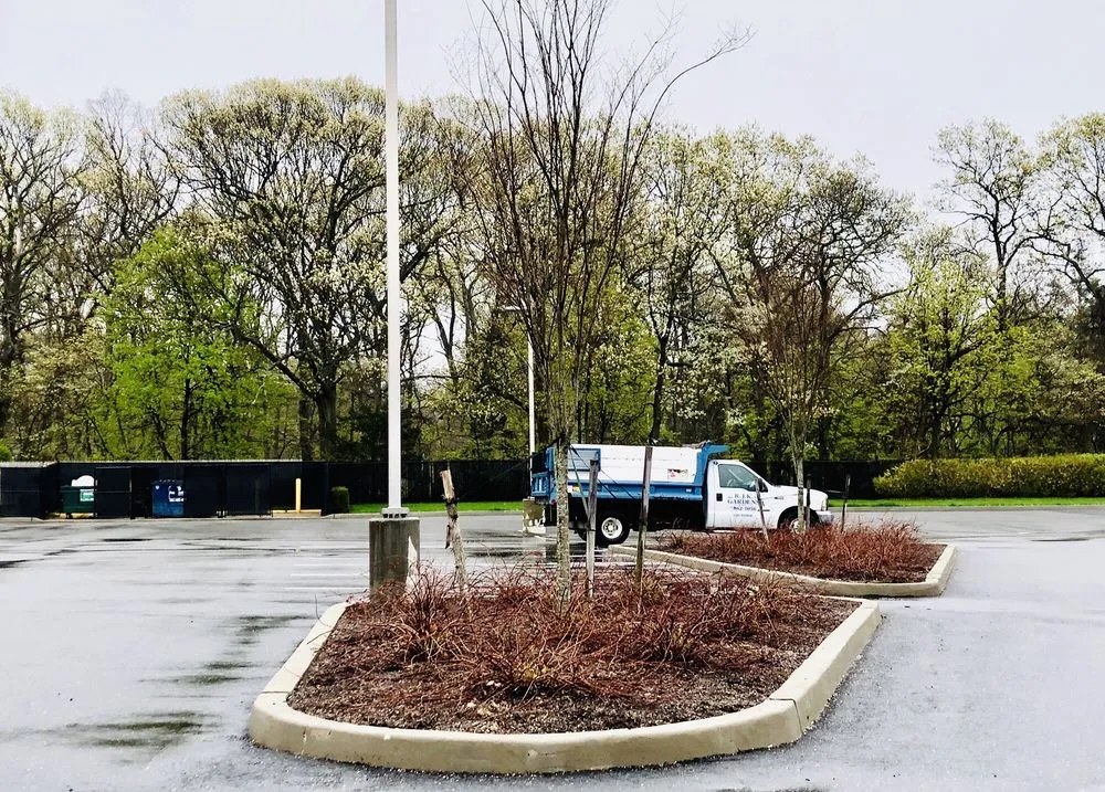 Reliable lawn care service in Saint James, NY - R.J.K. Gardens