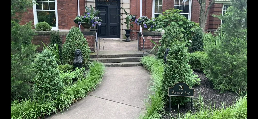 Affordable lawn care service experts serving Pittsburgh, PA - RJK Landscape Designs