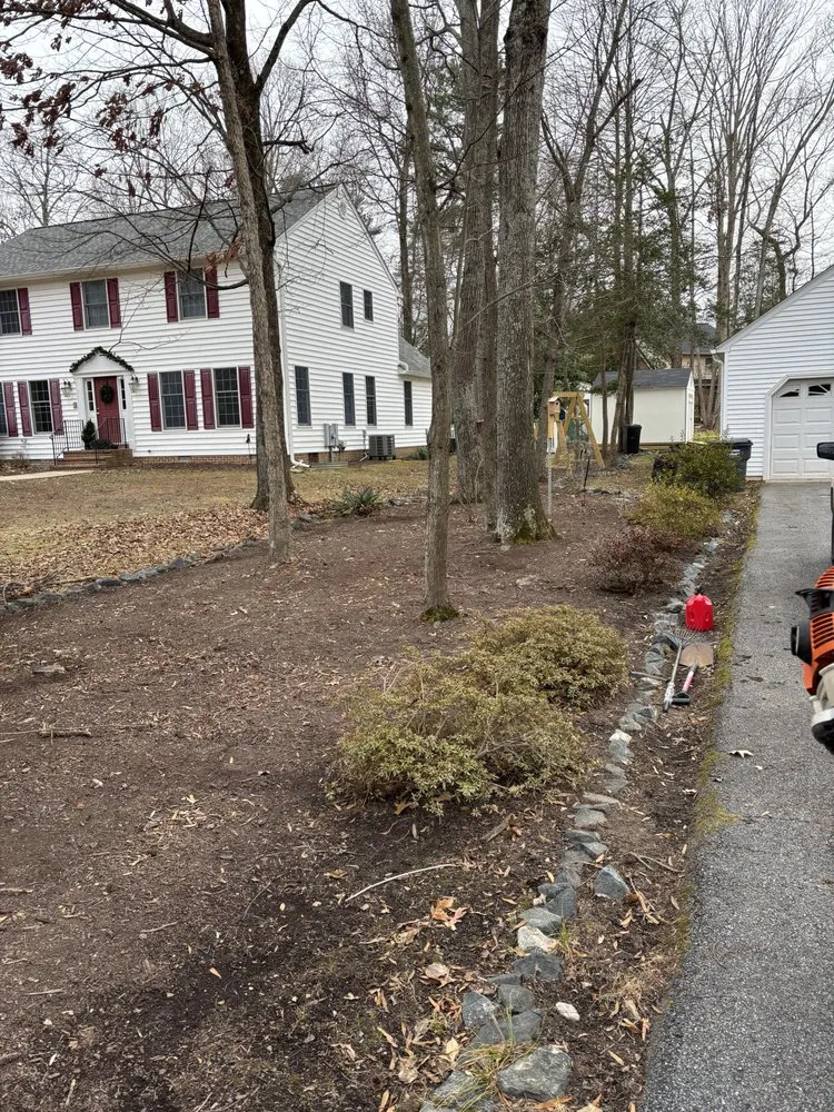 Custom garden landscaping for year-round maintenance in Leonardtown, MD by RJK Services