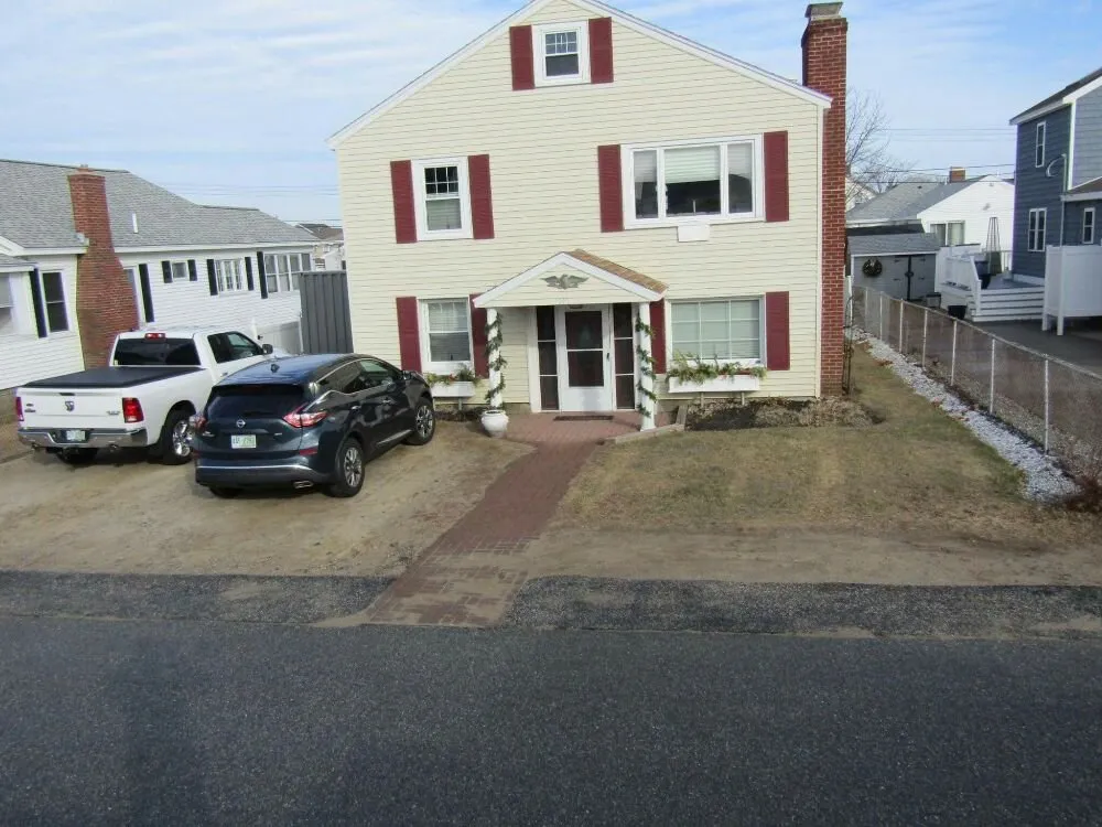 Top-rated residential landscaping for beautiful yards in Amesbury, MA by RJM Construction