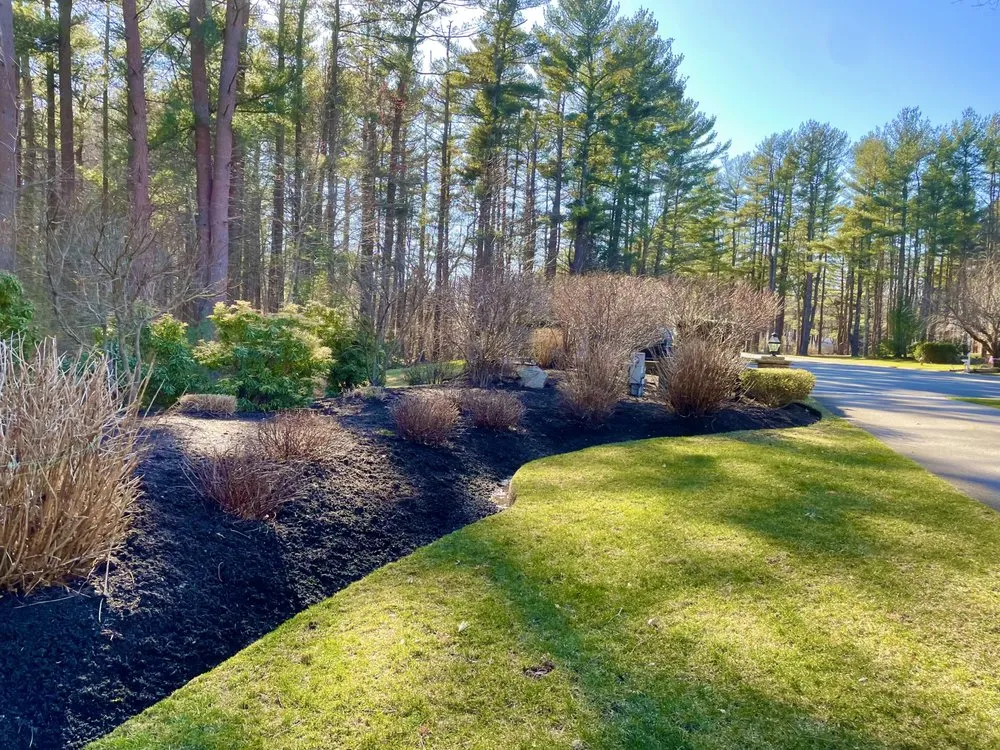 Reliable lawn care service in Hanover, MA - RJM Landscape