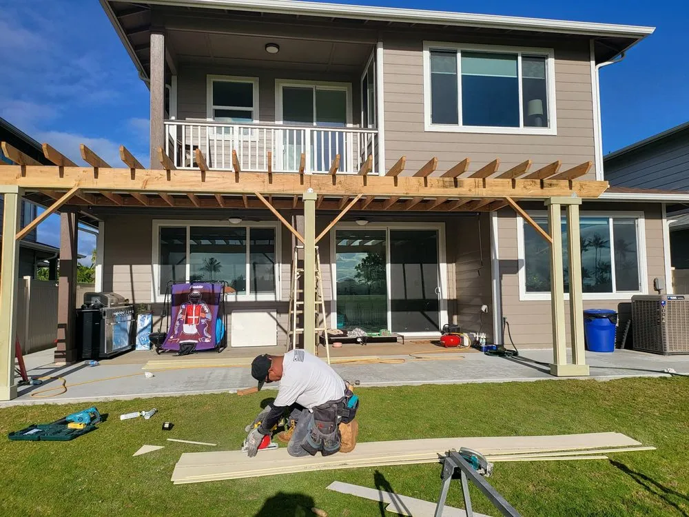 Custom garden landscaping in Wahiawa, HI by RJP Landscaping & Services