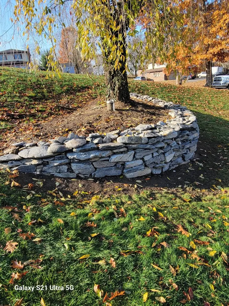 Reliable yard maintenance in Carlisle, PA - RJR Landscaping