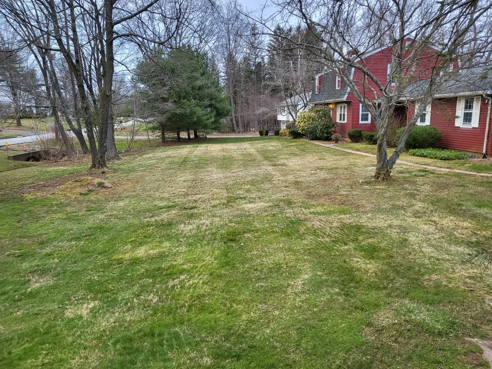Expert lawn care service in Middletown, CT - RJR Landscaping
