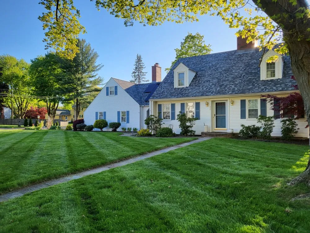 Local garden landscaping in Middletown, CT - RJR Landscaping