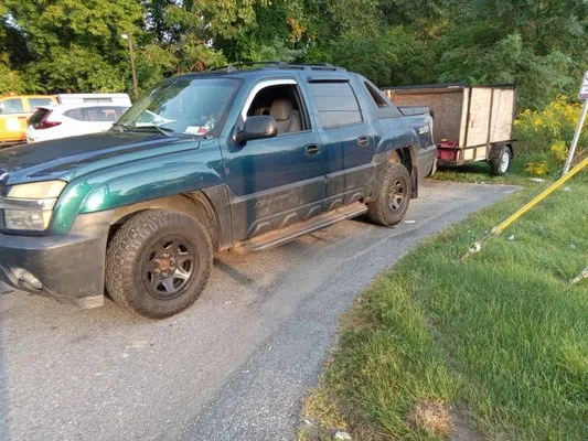 RJ's Affordable Lawn Care And More Logo