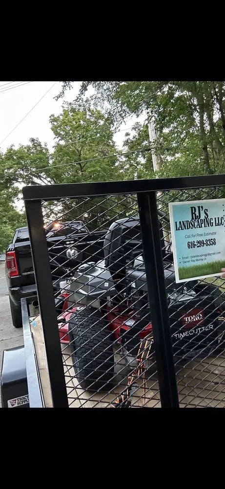 Affordable yard maintenance in Grand Rapids, MI by RJ’s Landscaping