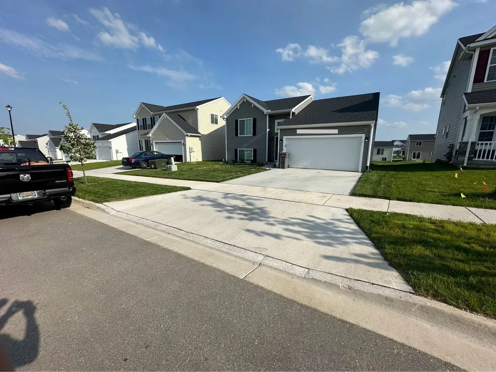 Custom yard cleanup service experts serving Grand Rapids, MI - RJ’s Landscaping