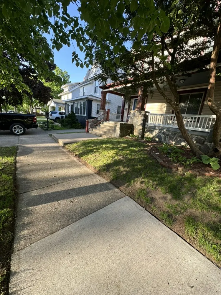 Expert outdoor landscaping in Grand Rapids, MI - RJ’s Landscaping