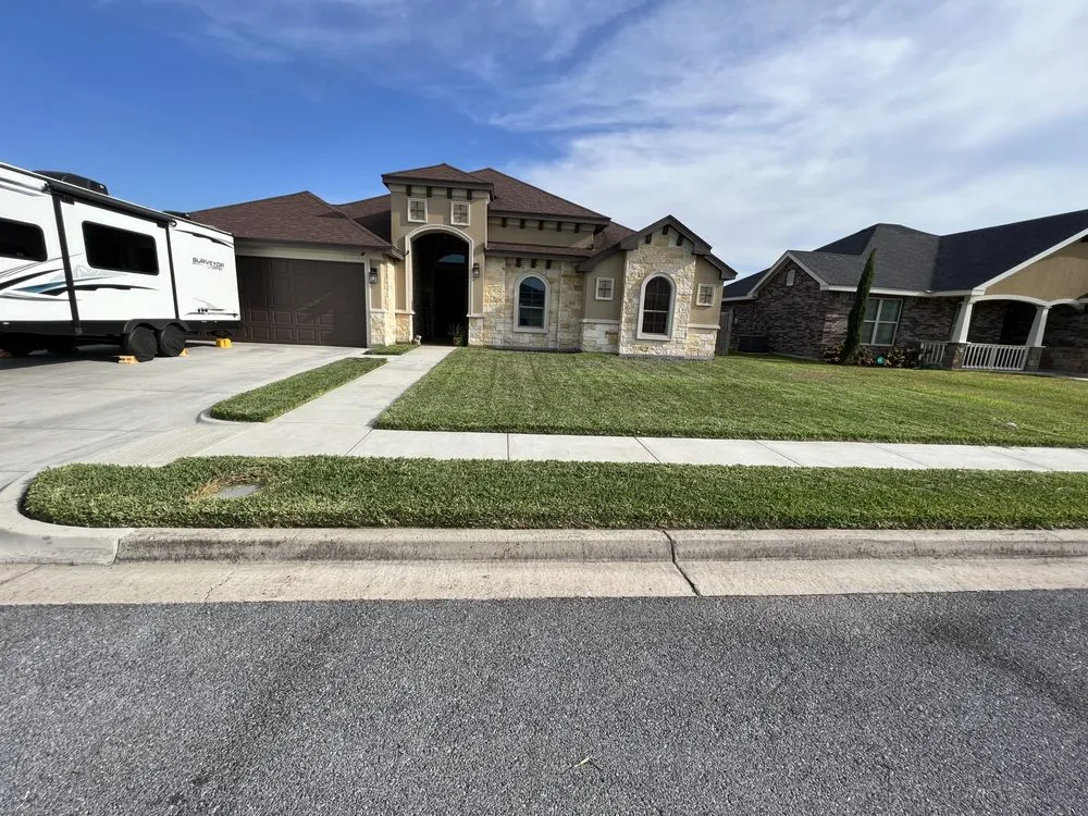 Top-rated yard cleanup service for year-round maintenance across Harlingen, TX - RJ’s Lawn Service