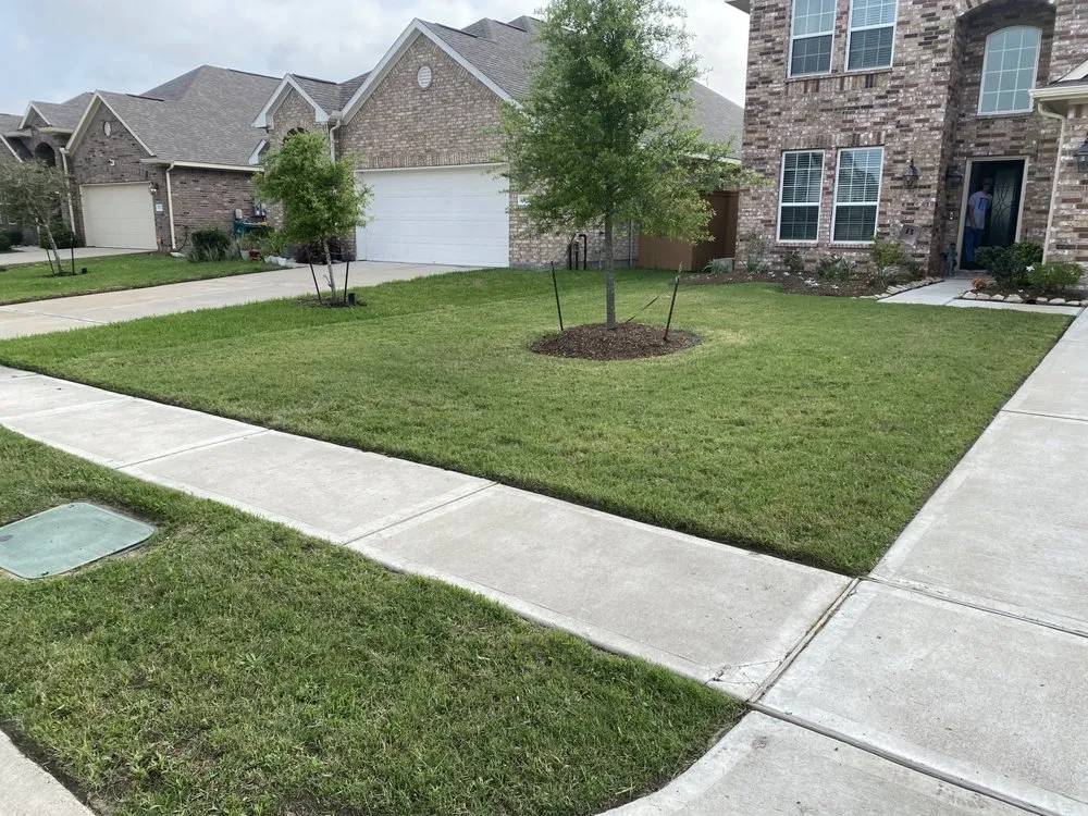 Reliable outdoor landscaping for outdoor upgrades across Rosharon, TX - RJ's Ninja Lawn Care
