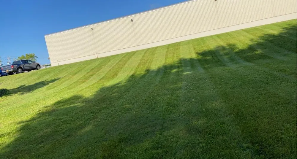 Custom lawn care service near you in Rome, NY by RJ's Seasonal Services