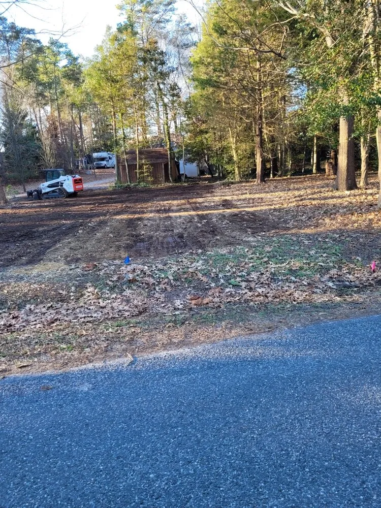 Local garden landscaping in Hayes, VA - RJ'S TREE SERVICE