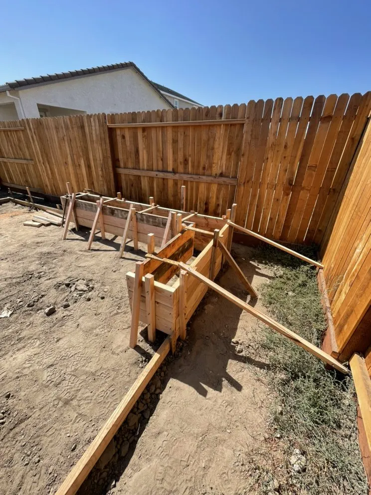 Custom yard maintenance in Modesto, CA by RJT Construction and Landscaping