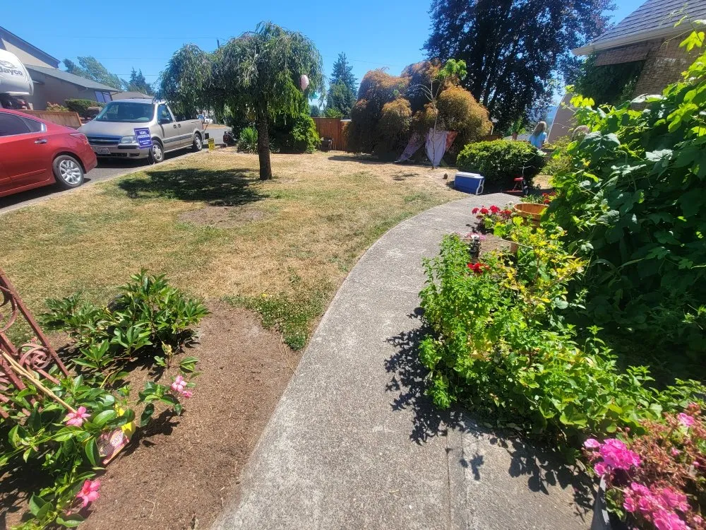 Custom garden landscaping in Portland, OR - R&K Landscaping