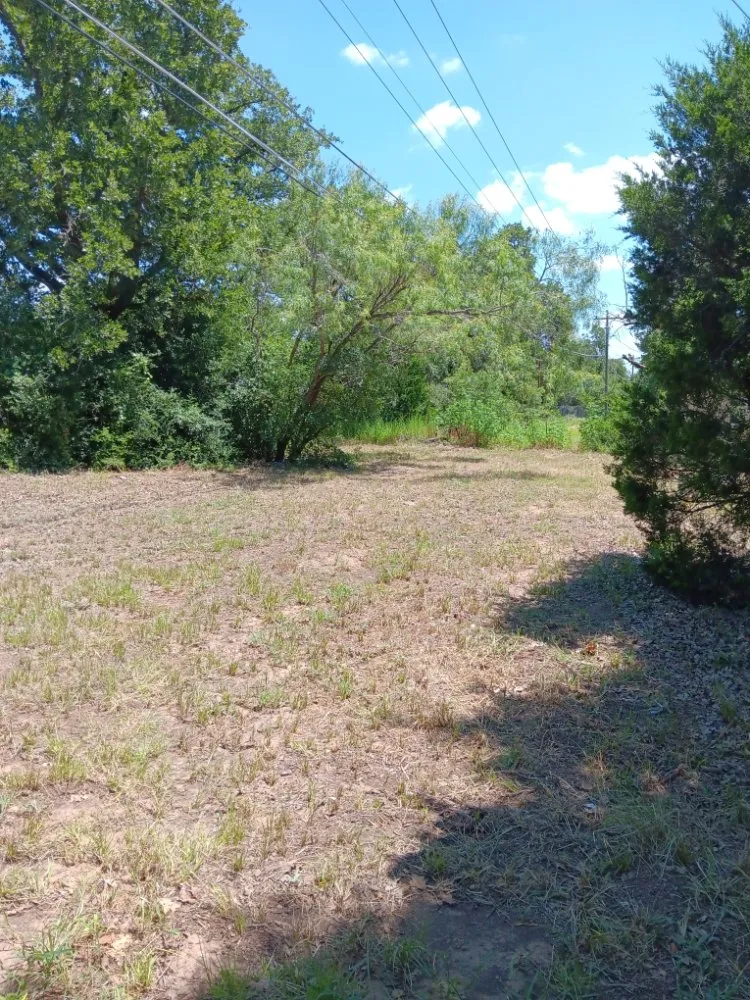 Affordable residential landscaping in Bastrop, TX - R&K Landscaping Services