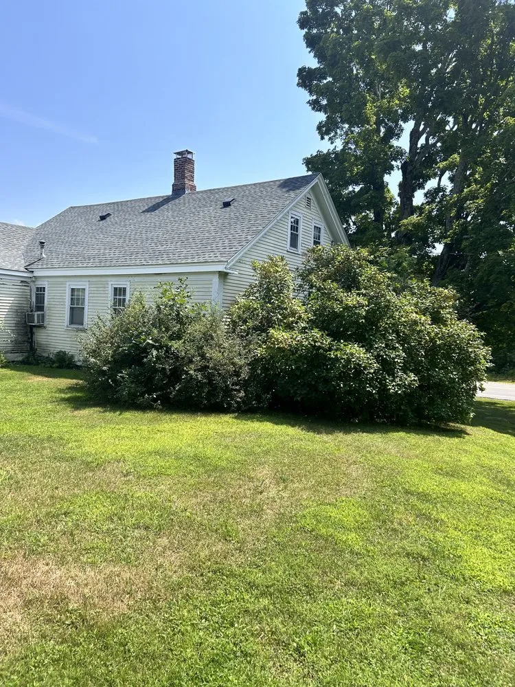 Top-rated garden landscaping for residential properties in Weare, NH by RK OutDoor Services